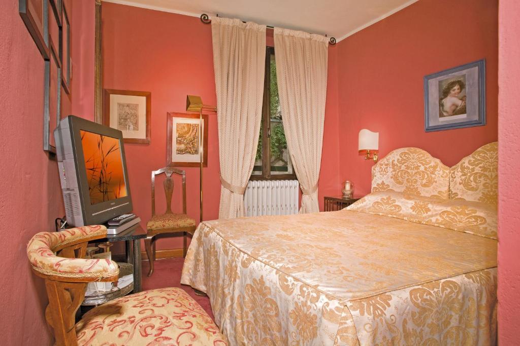 Locanda San Vigilio Garda  Camera foto